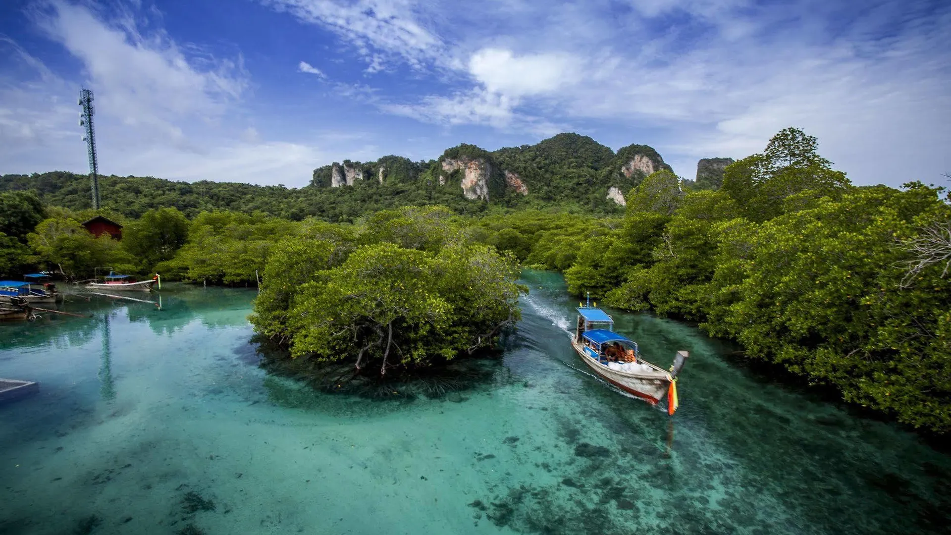 Phi Phi Ba Kao Bay Resort