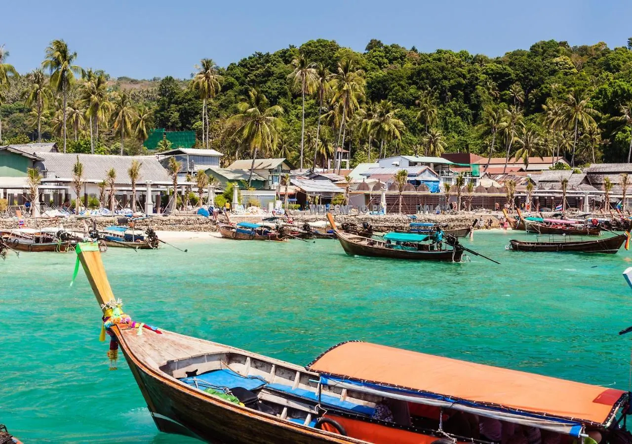 Phi Phi Ba Kao Bay Resort