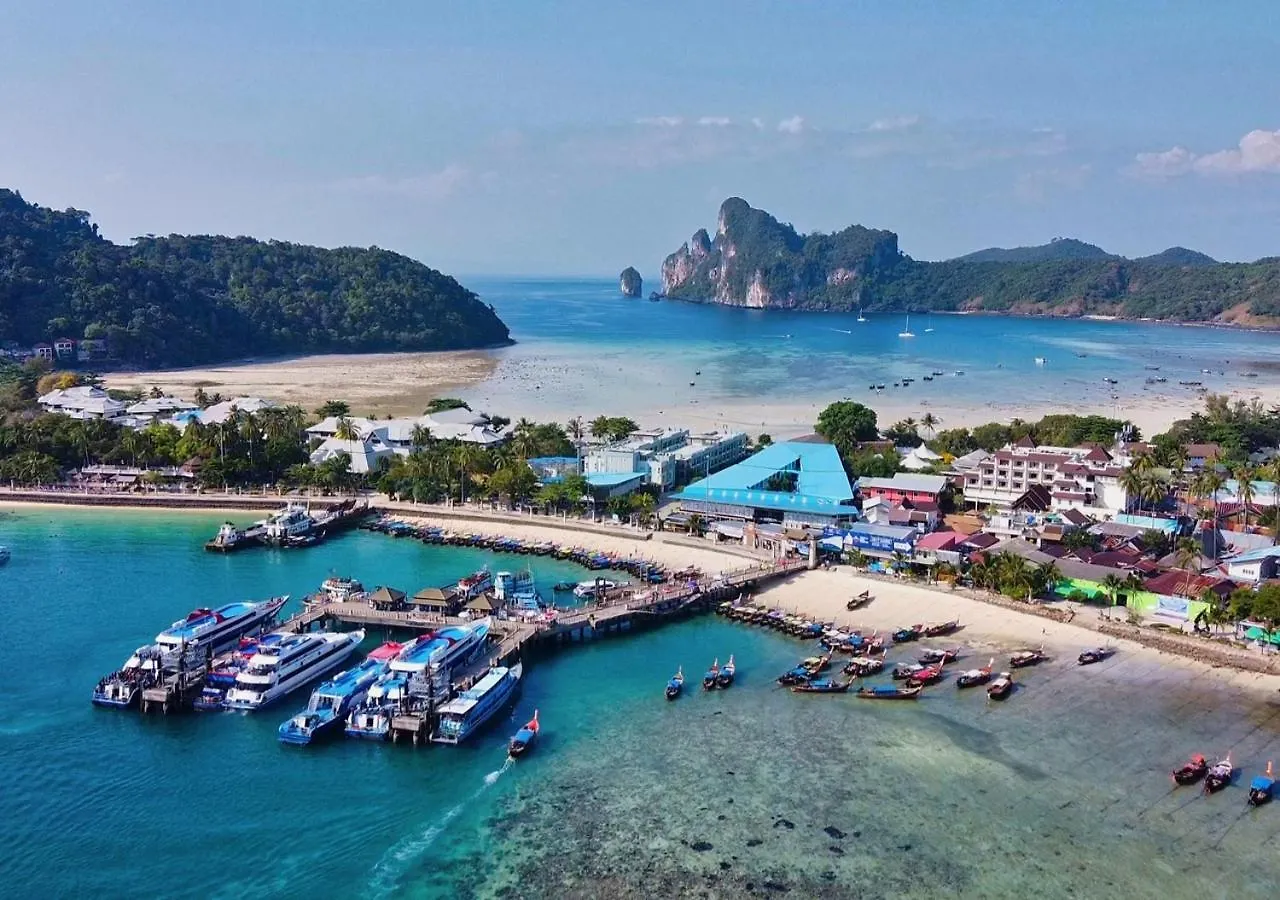 Phi Phi Ba Kao Bay Resort