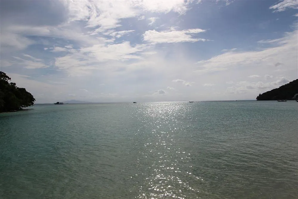 Phi Phi Ba Kao Bay Resort 3*, Islas Phi Phi