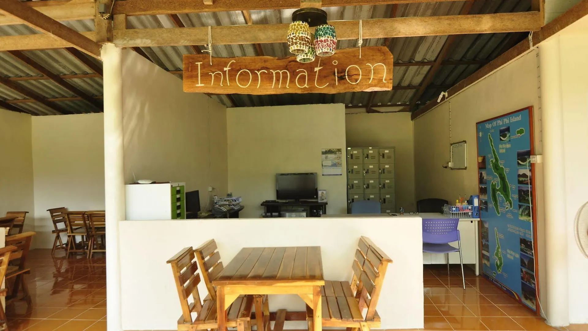 ***  Phi Phi Ba Kao Bay Resort Tailandia
