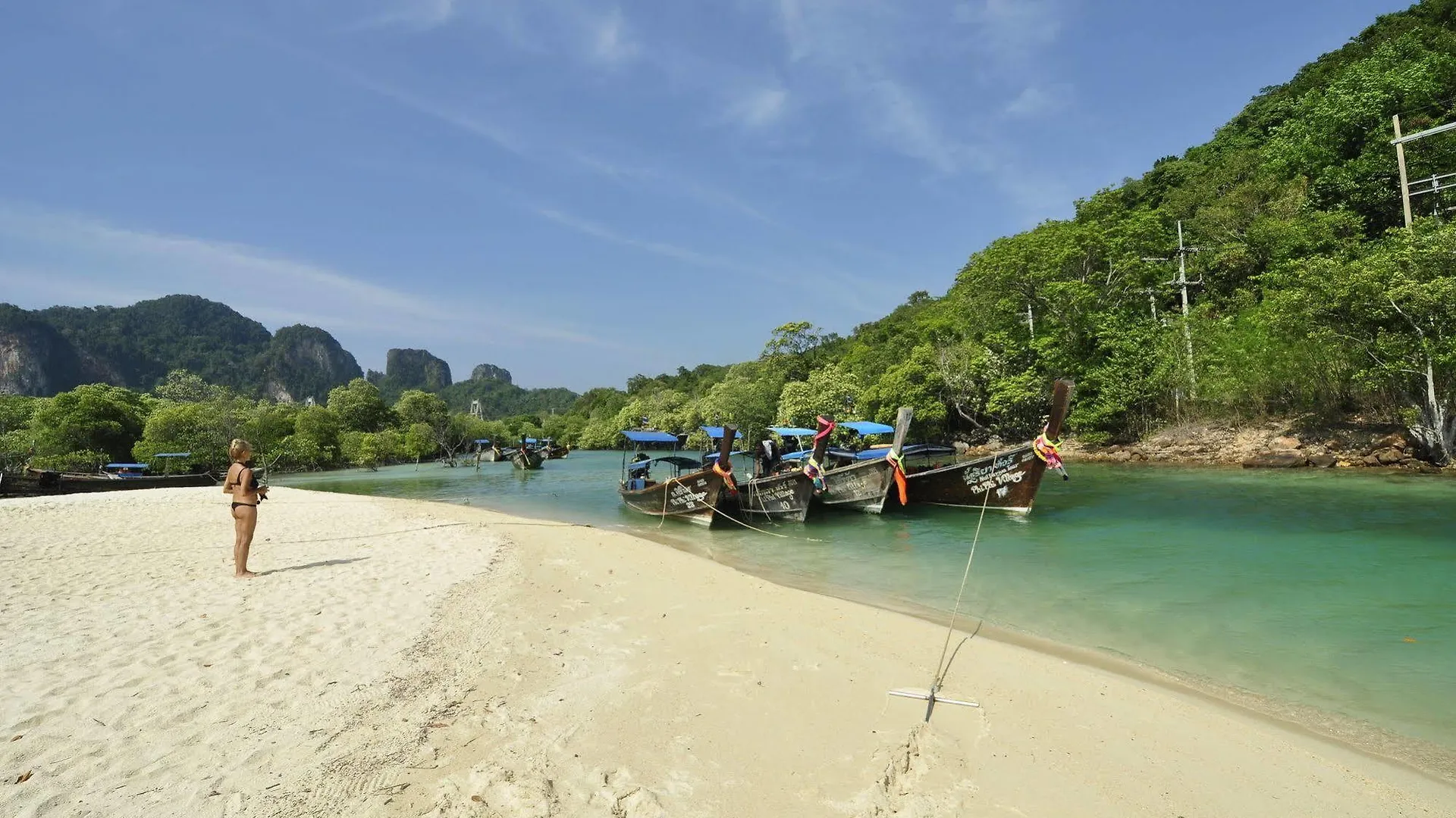 Phi Phi Ba Kao Bay Resort תאילנד